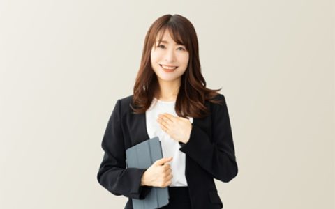 セラミック治療の魅力と特徴とは